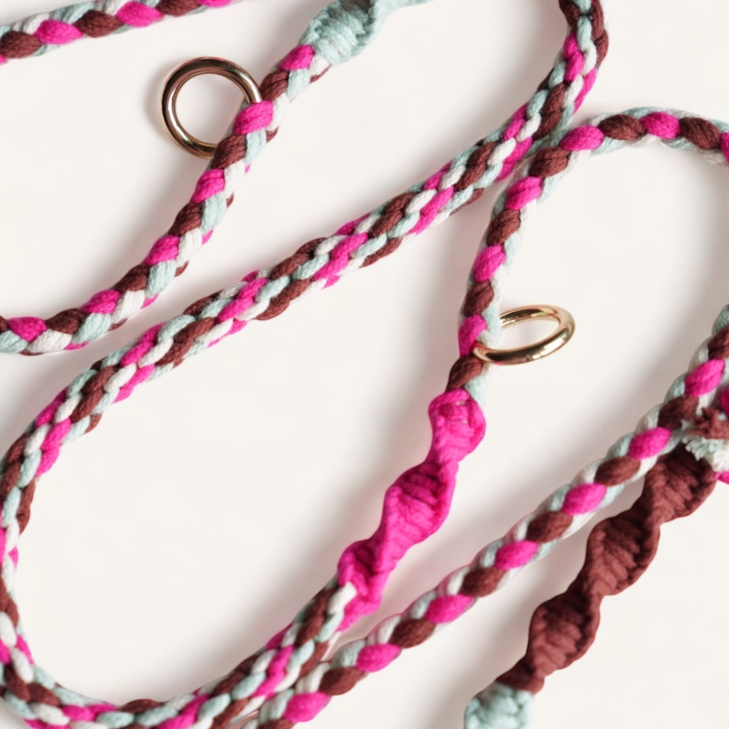 Cotton Bloom Leash | Strawberry Mint